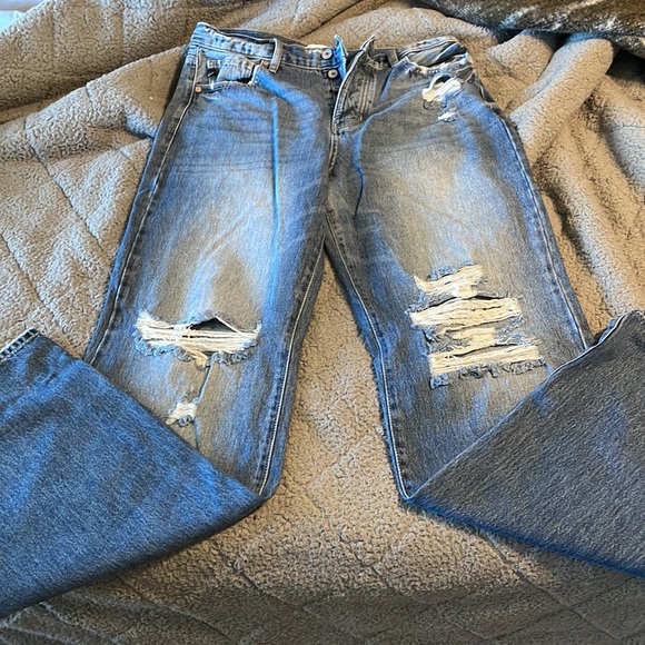 Kankan jeans sized 9/28 33’ inseam - Picture 2 of 3